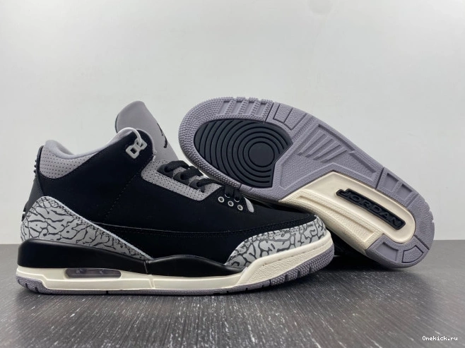 One Kick Jordan Air Noir CK9246-001 WMNS Off 3 0810